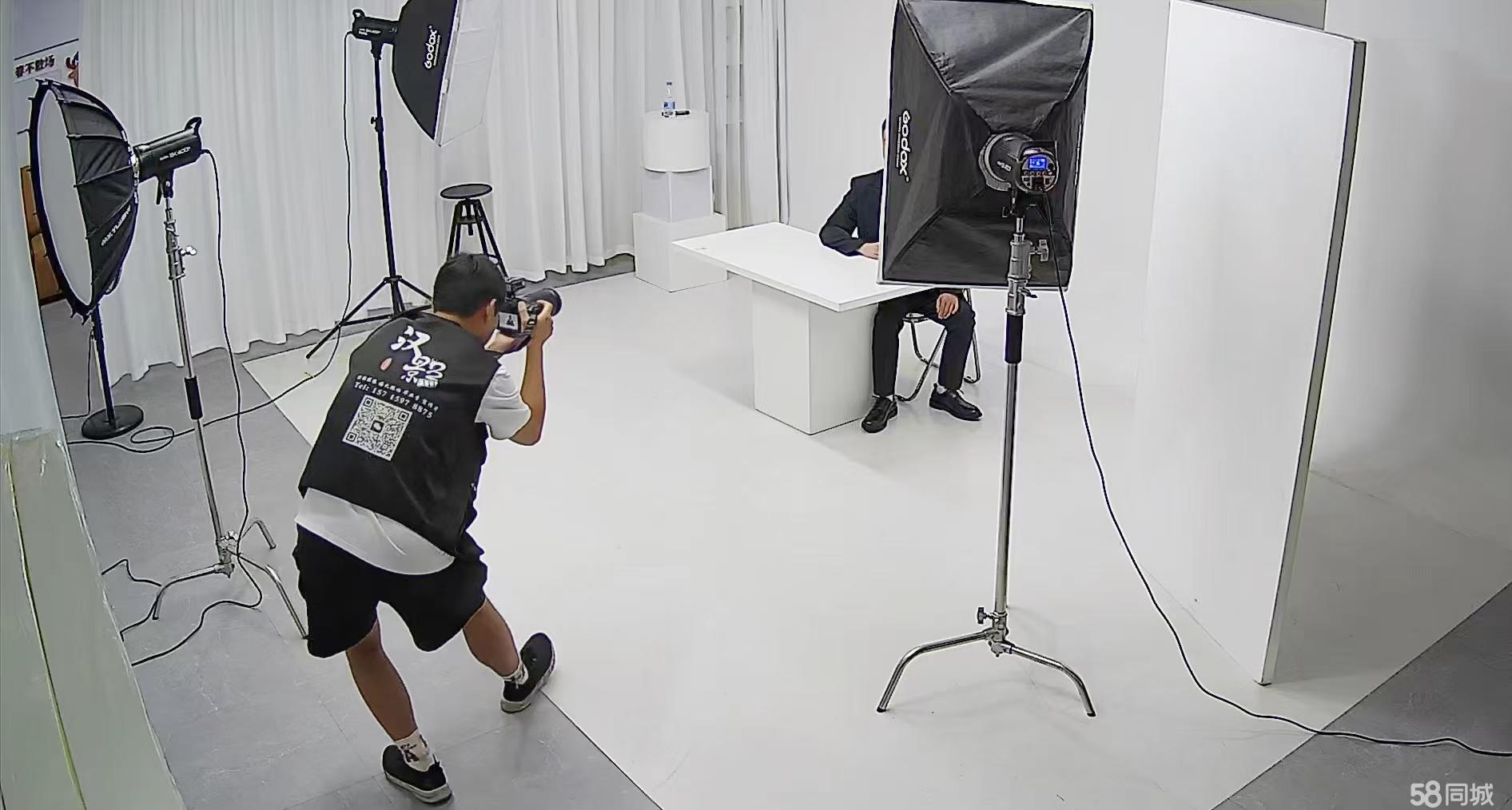 新春走基层丨我在陕西“横店”拍短剧